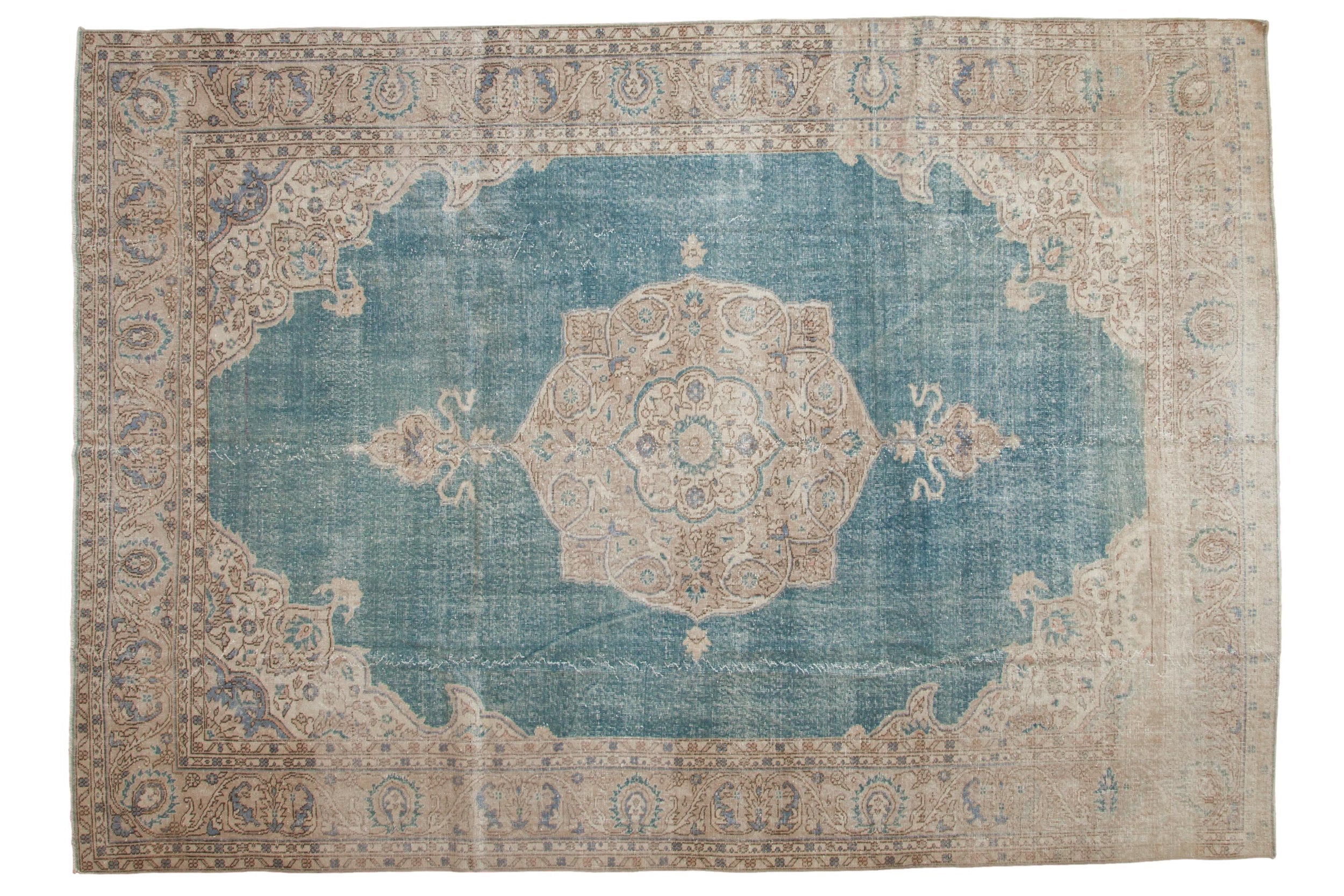 8x12 Vintage Distressed Sivas Carpet