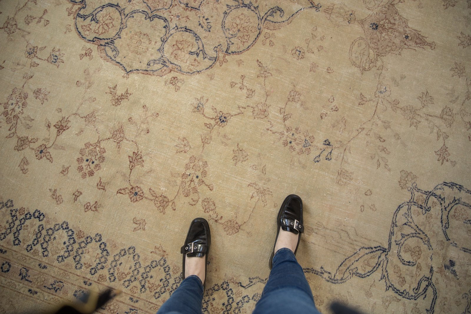 11x14.5 Vintage Distressed Sparta Carpet