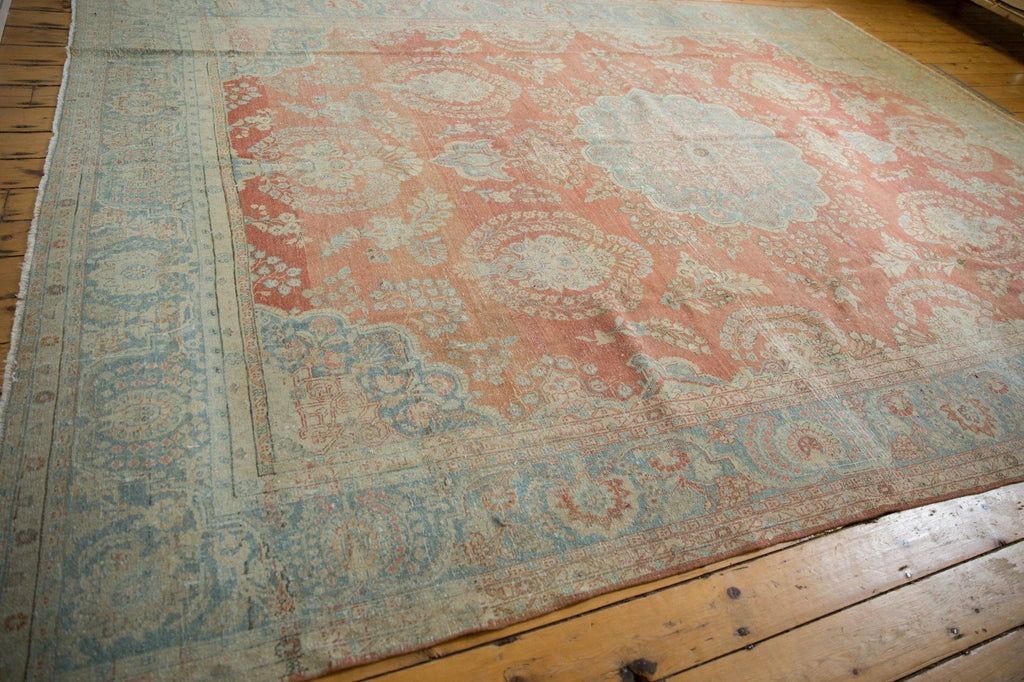 RESERVED 9.5x13.5 Vintage Distressed Mahal Carpet