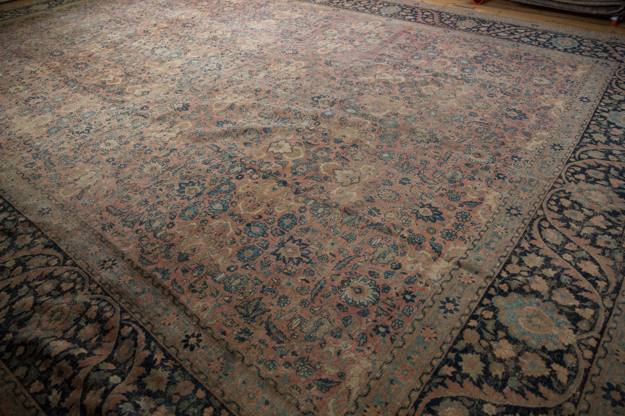13x18 Vintage Distressed Farahan Sarouk Carpet