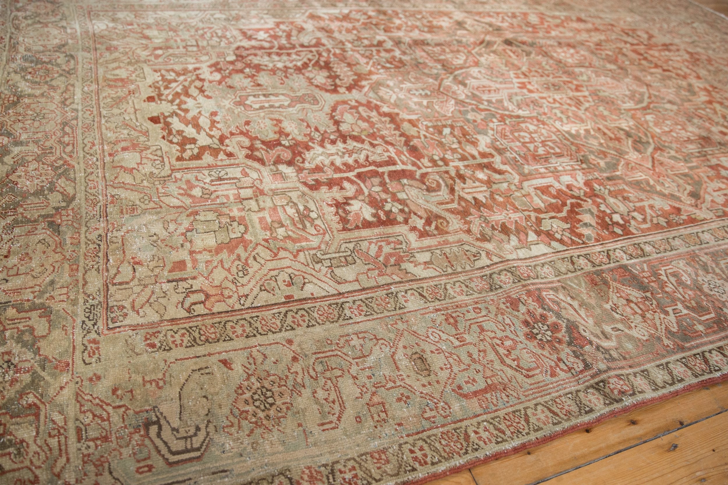8x12.5 Vintage Distressed Heriz Carpet