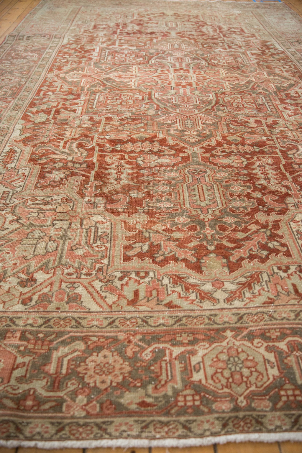 8x12.5 Vintage Distressed Heriz Carpet