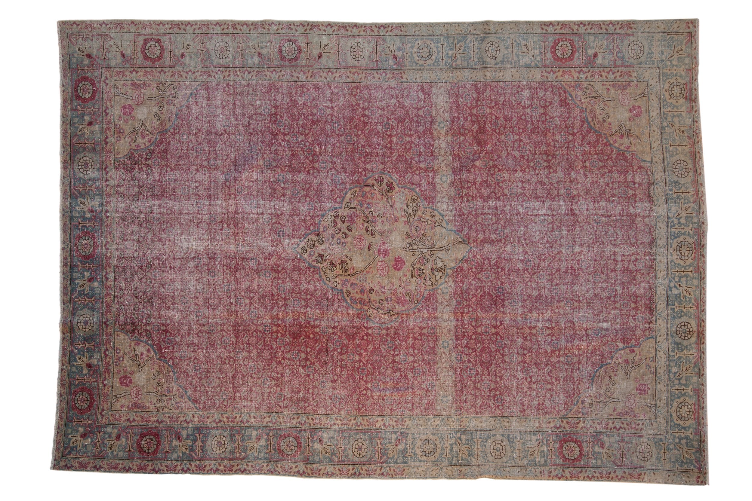 7.5x10.5 Vintage Distressed Kayseri Carpet
