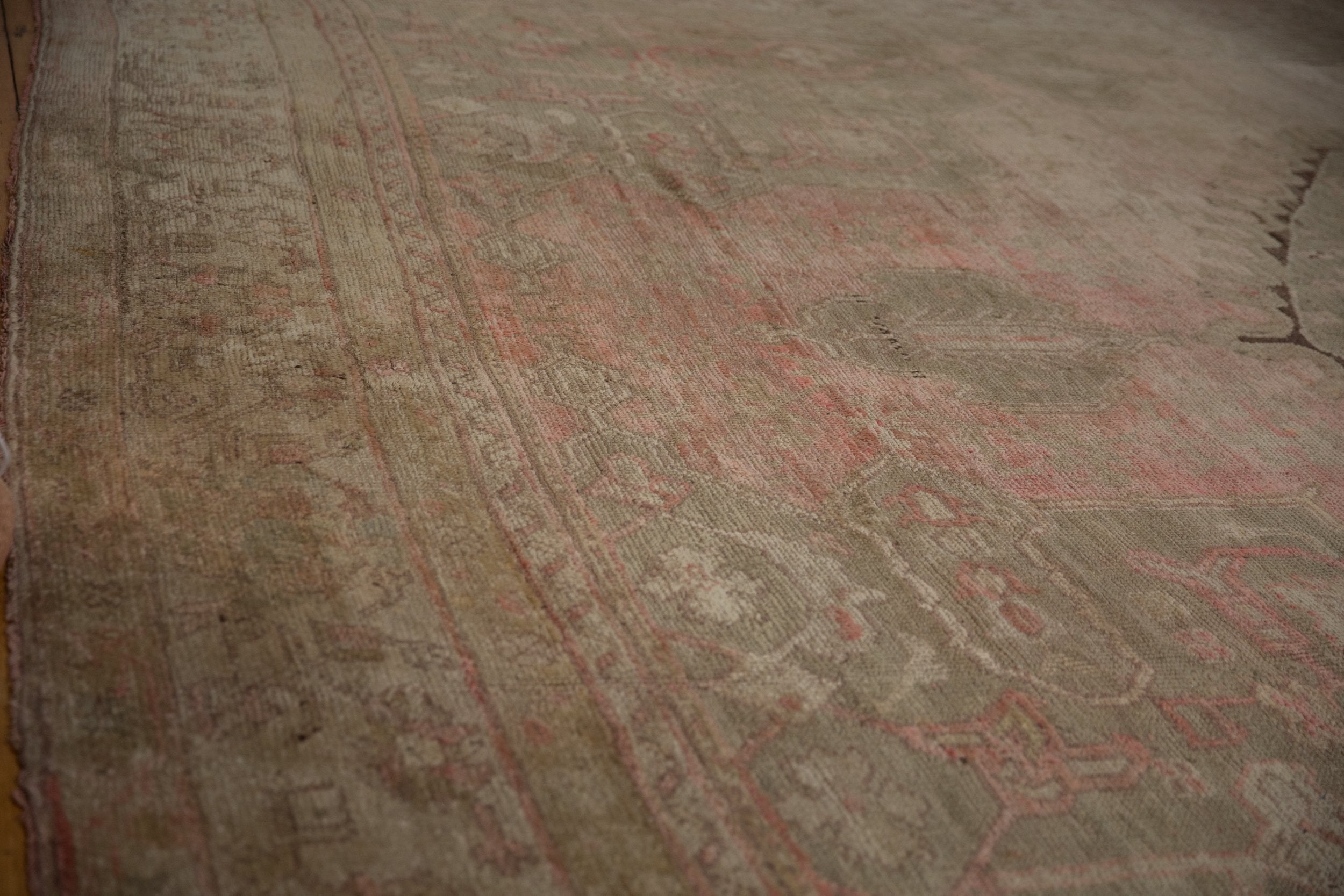 15.5x19.5 Vintage Distressed Oushak Carpet