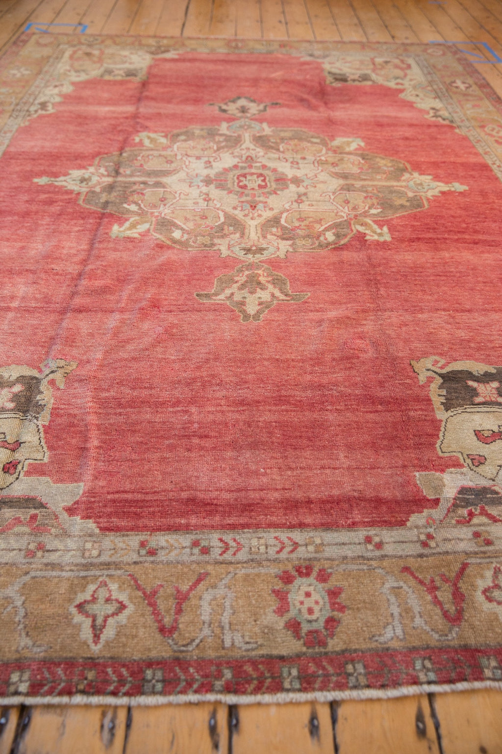 7.5x11 Vintage Distressed Oushak Carpet