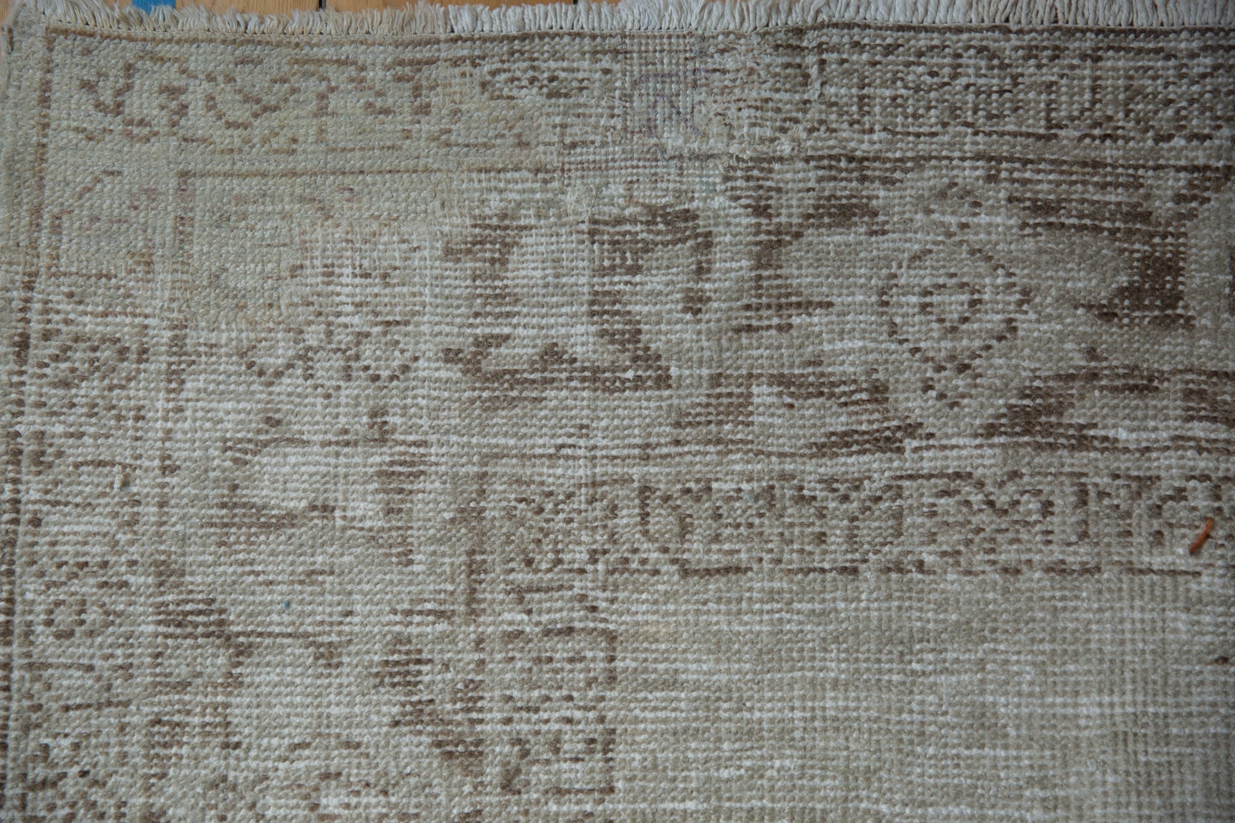 8.5x11.5 Vintage Distressed Oushak Carpet