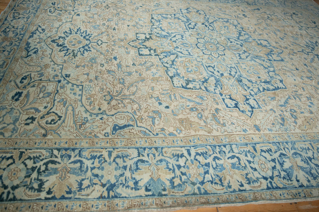 9.5x12.5 Vintage Distressed Heriz Carpet