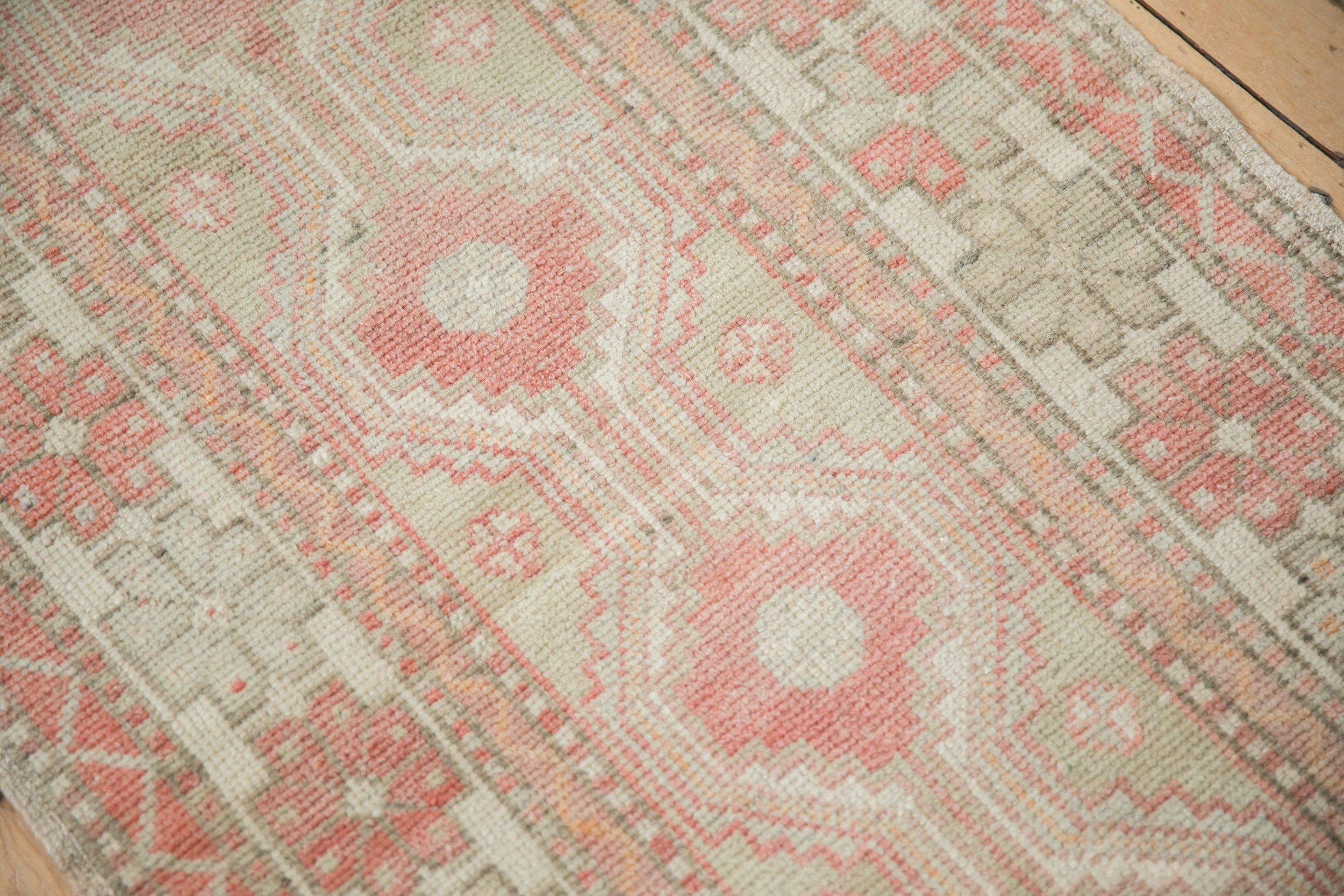 2.5x5 Vintage Distressed Oushak Rug Runner