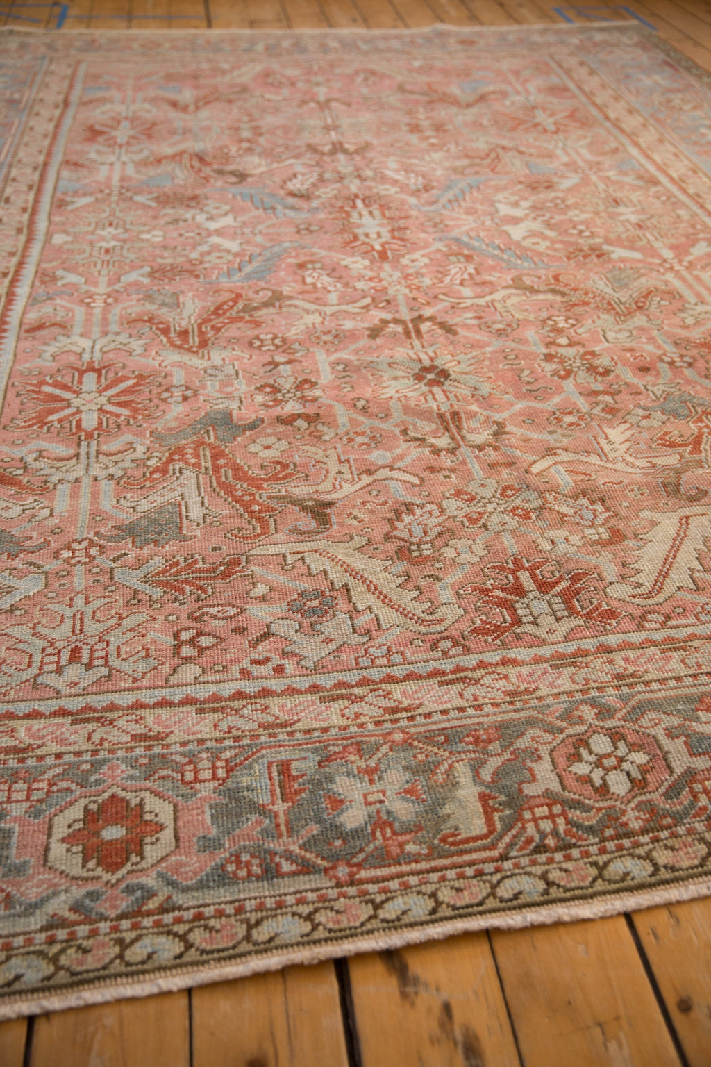 8x11 Vintage Distressed Heriz Carpet