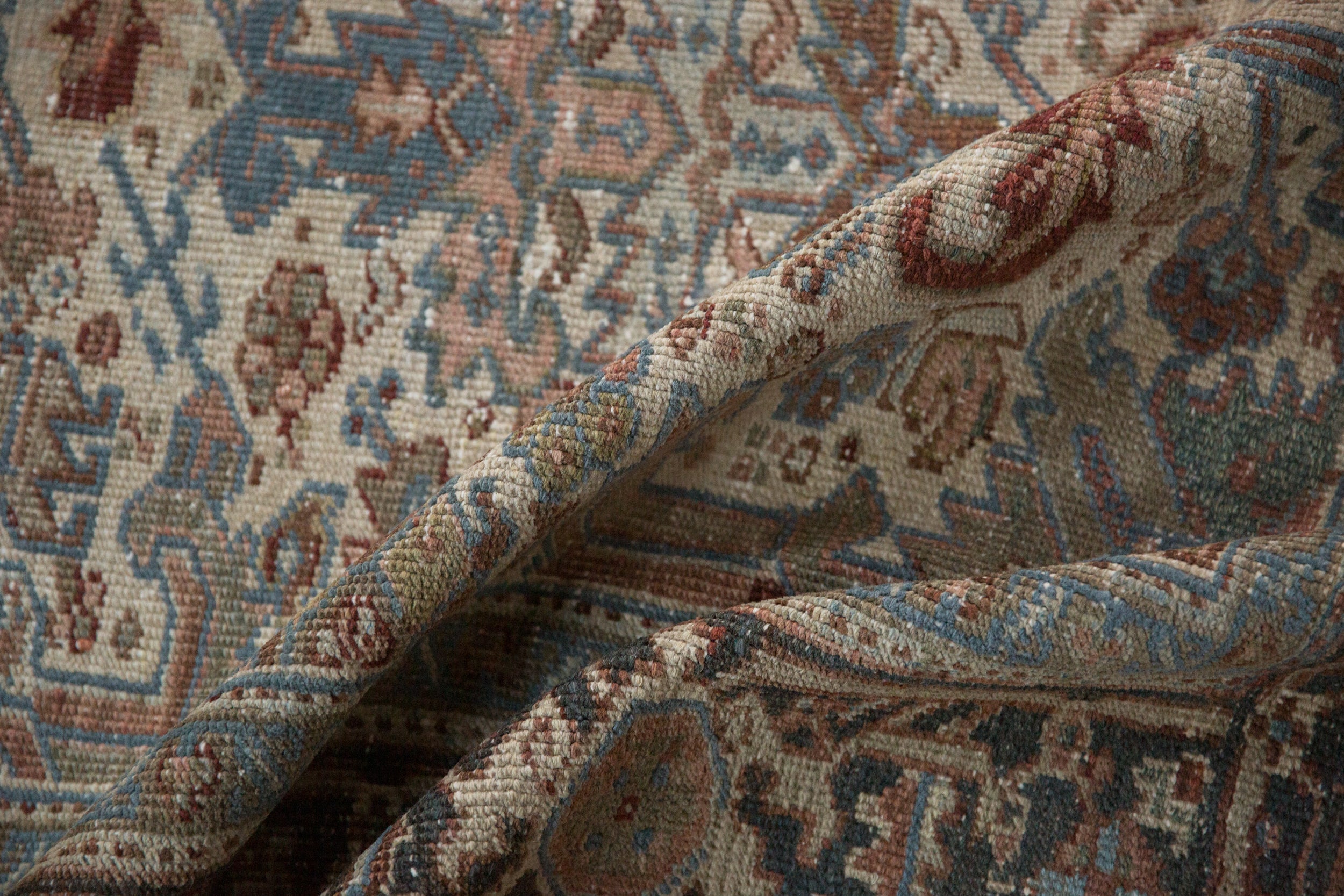 6.5x7.5 Vintage Distressed Heriz Carpet