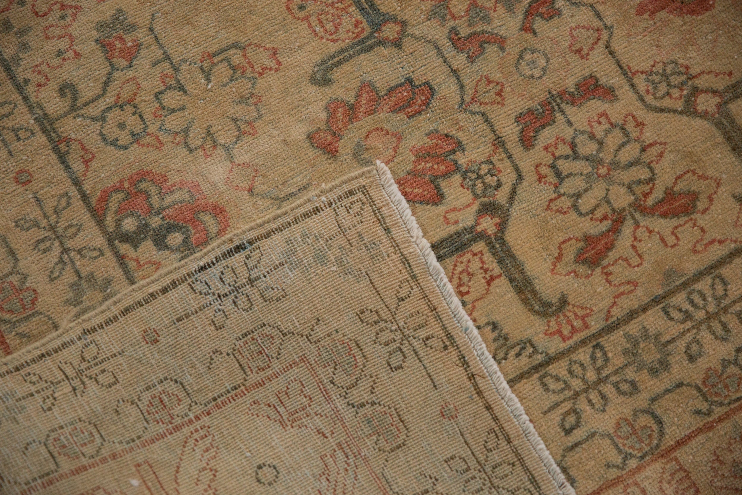 7x10.5 Vintage Distressed Tabriz Carpet