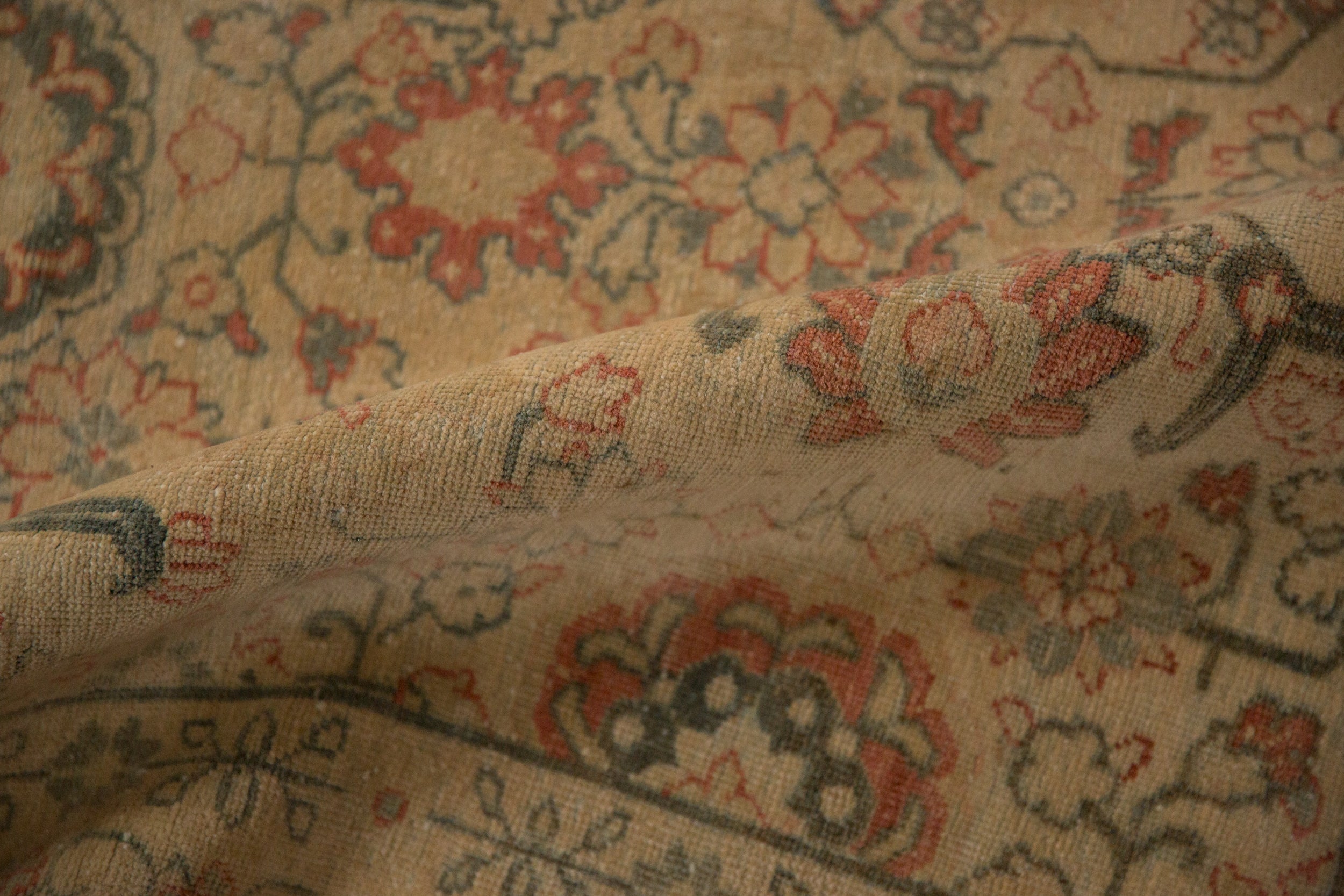 7x10.5 Vintage Distressed Tabriz Carpet