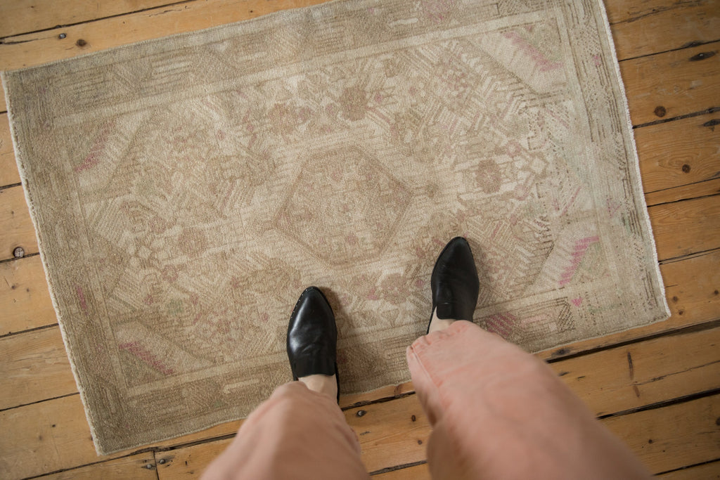 2.5x4 Vintage Distressed Tajabad Rug