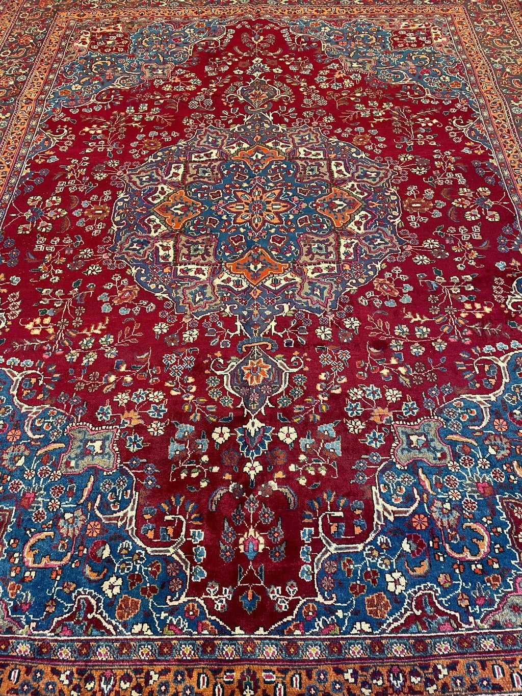 Elegant Hand Knotted Khorasan Area Rug 9’8” x 12’10”