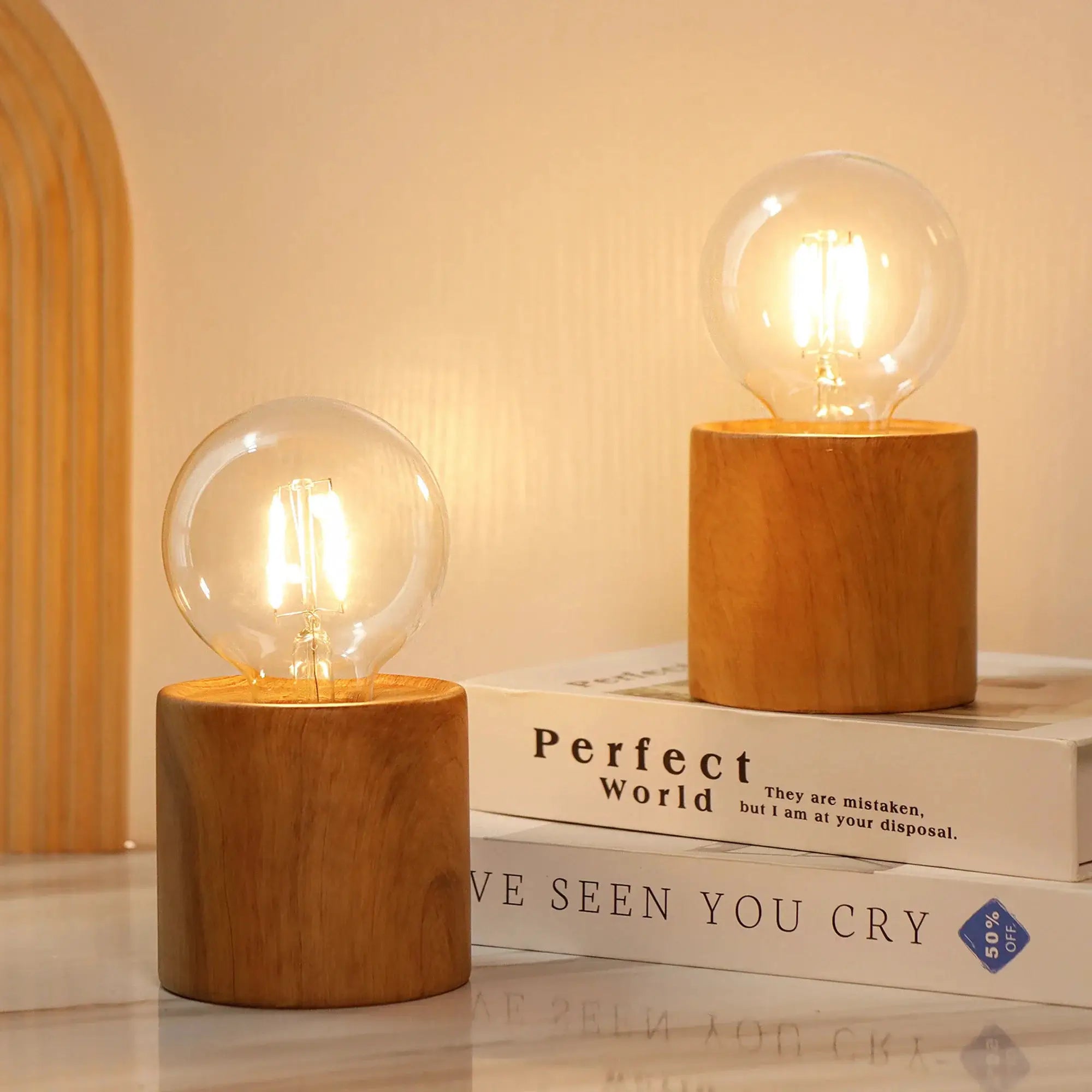 Wood-grain ceramic set of 2 battery-operated table lamps, 6.5 inches tall