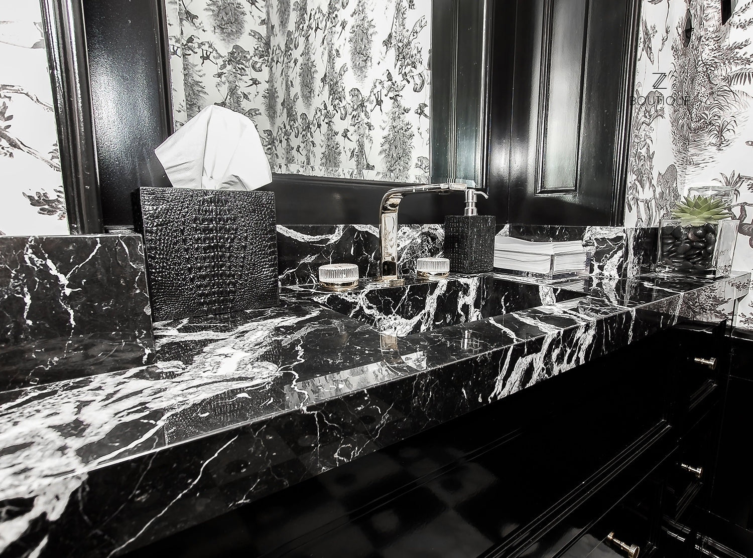 Grand Antique Marble