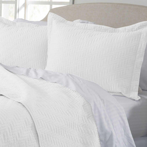 3-Piece Herringbone Stitched Quilt - Louise Collection