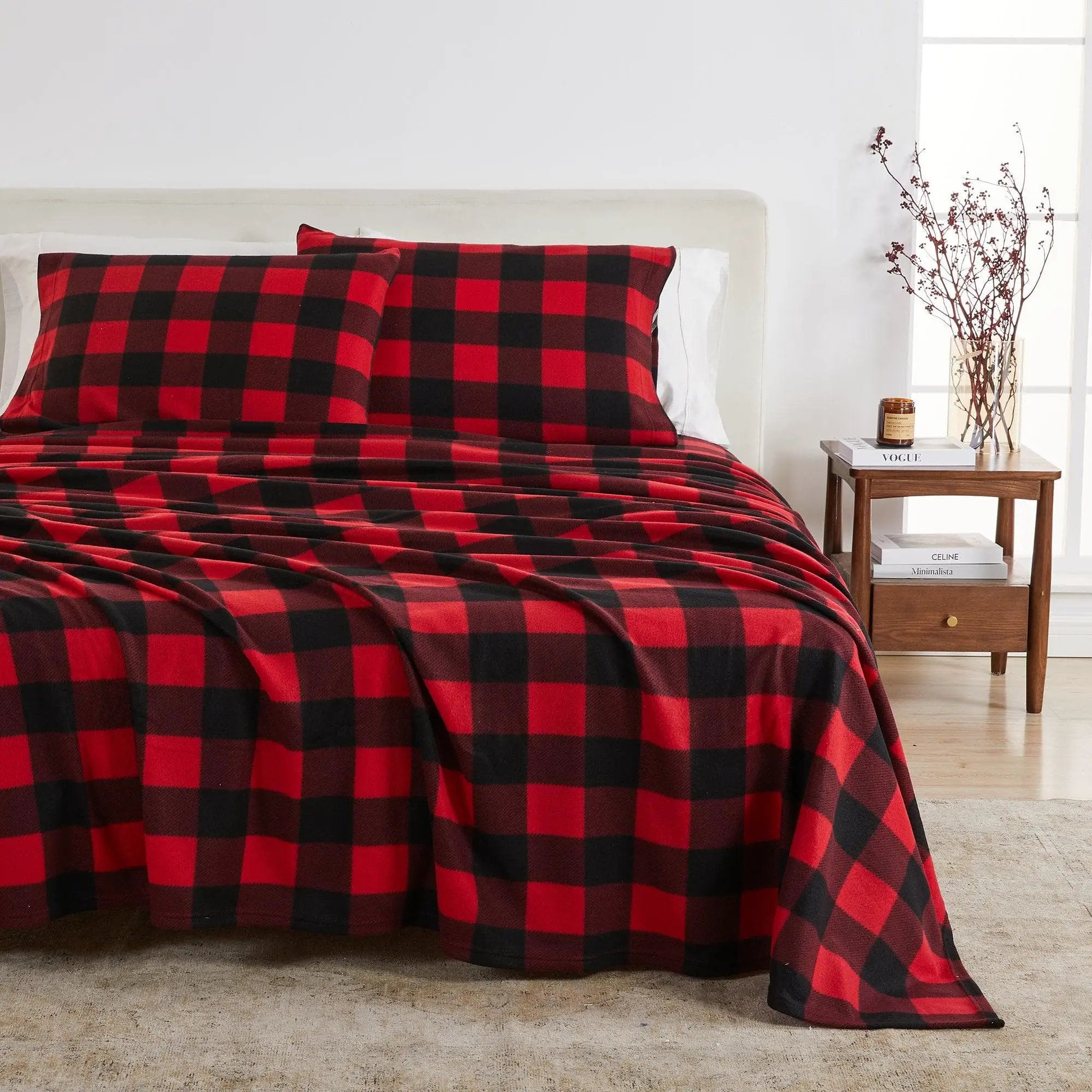 4-Piece Printed Fleece Sheet - Dara Collection