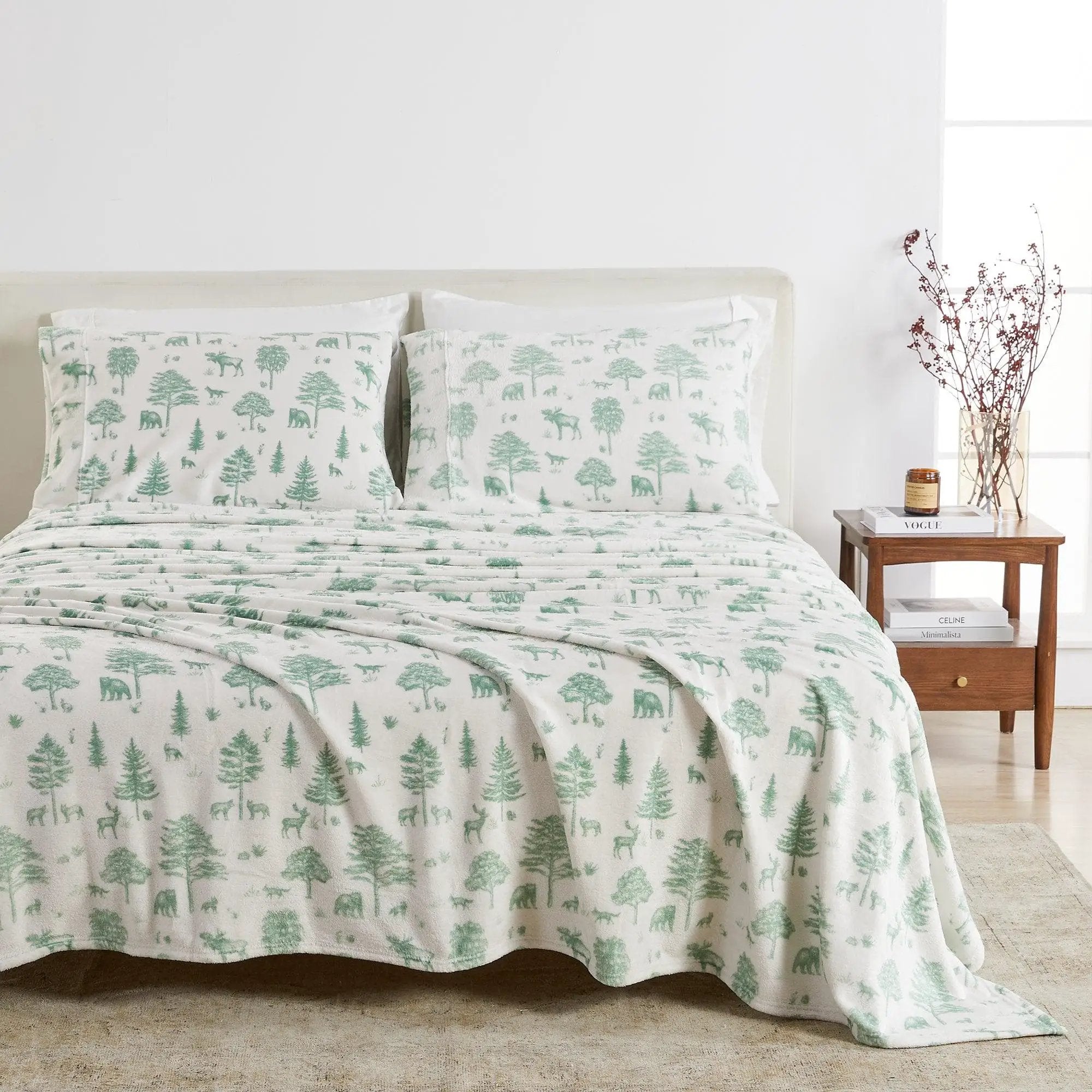 4-Piece Printed Plush Sheet - Velvet Luxe Collection