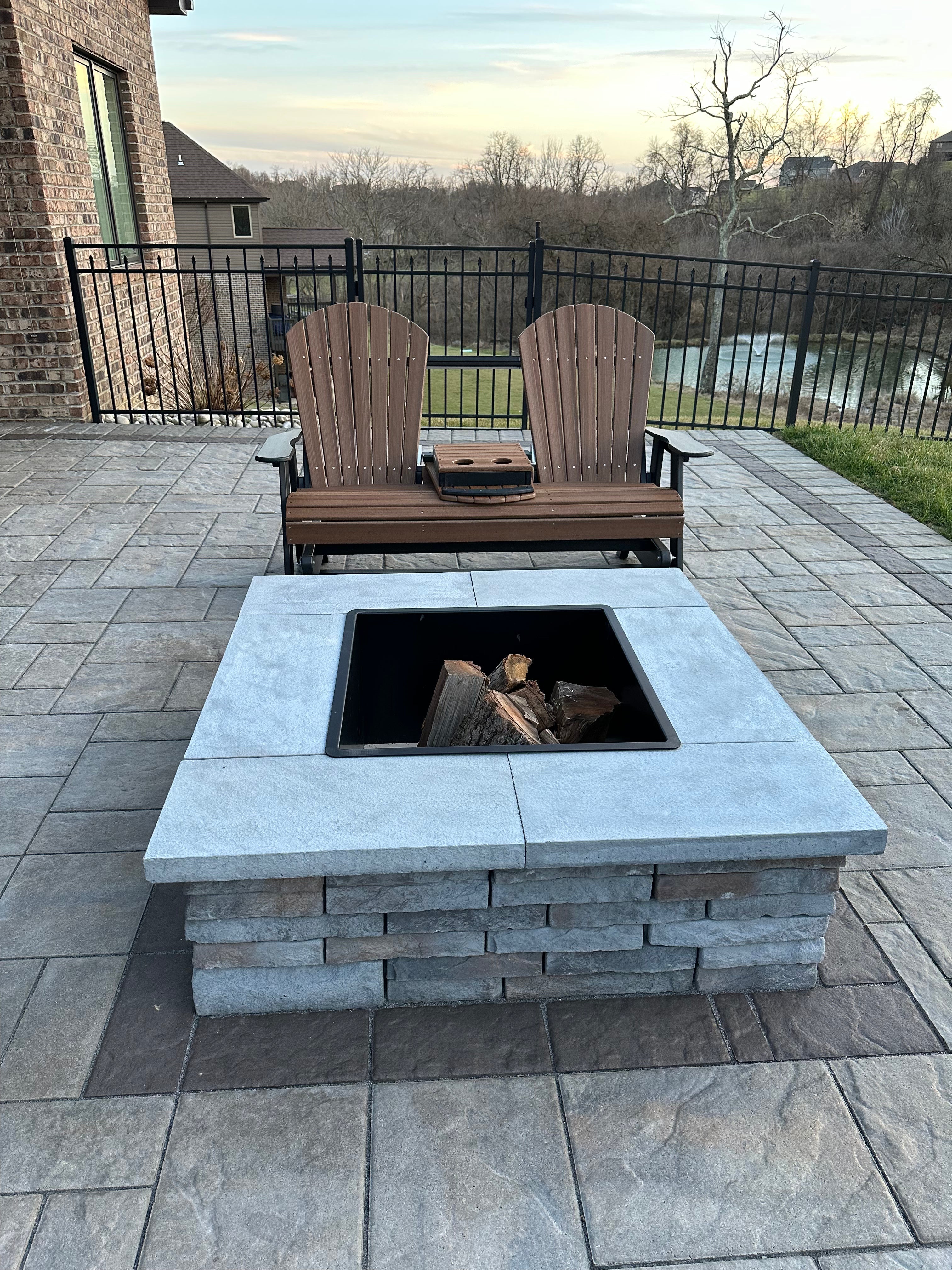 5 Foot Glider with Fold Down - Outdoor Seating