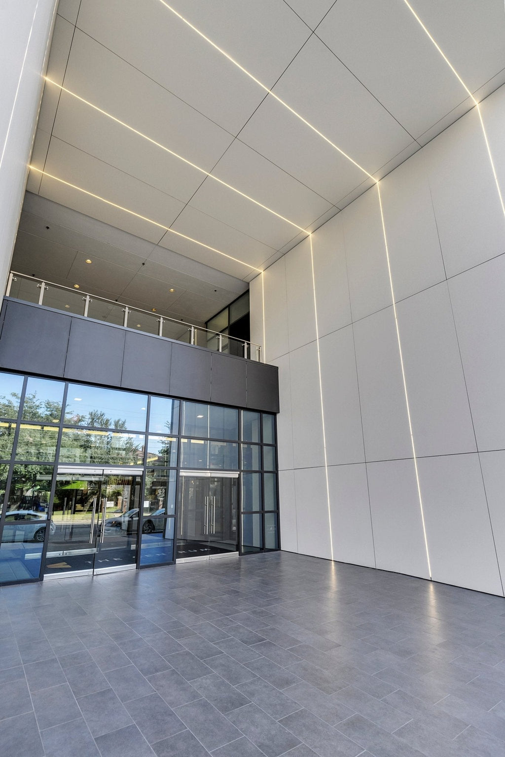 Just White Neolith
