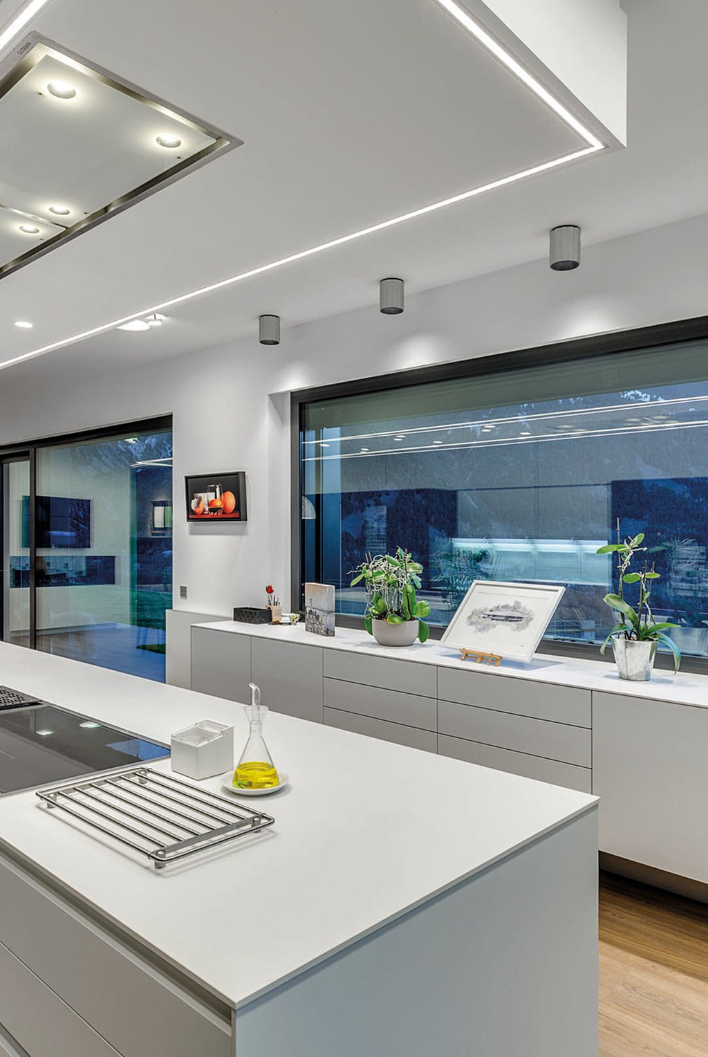 Just White Neolith