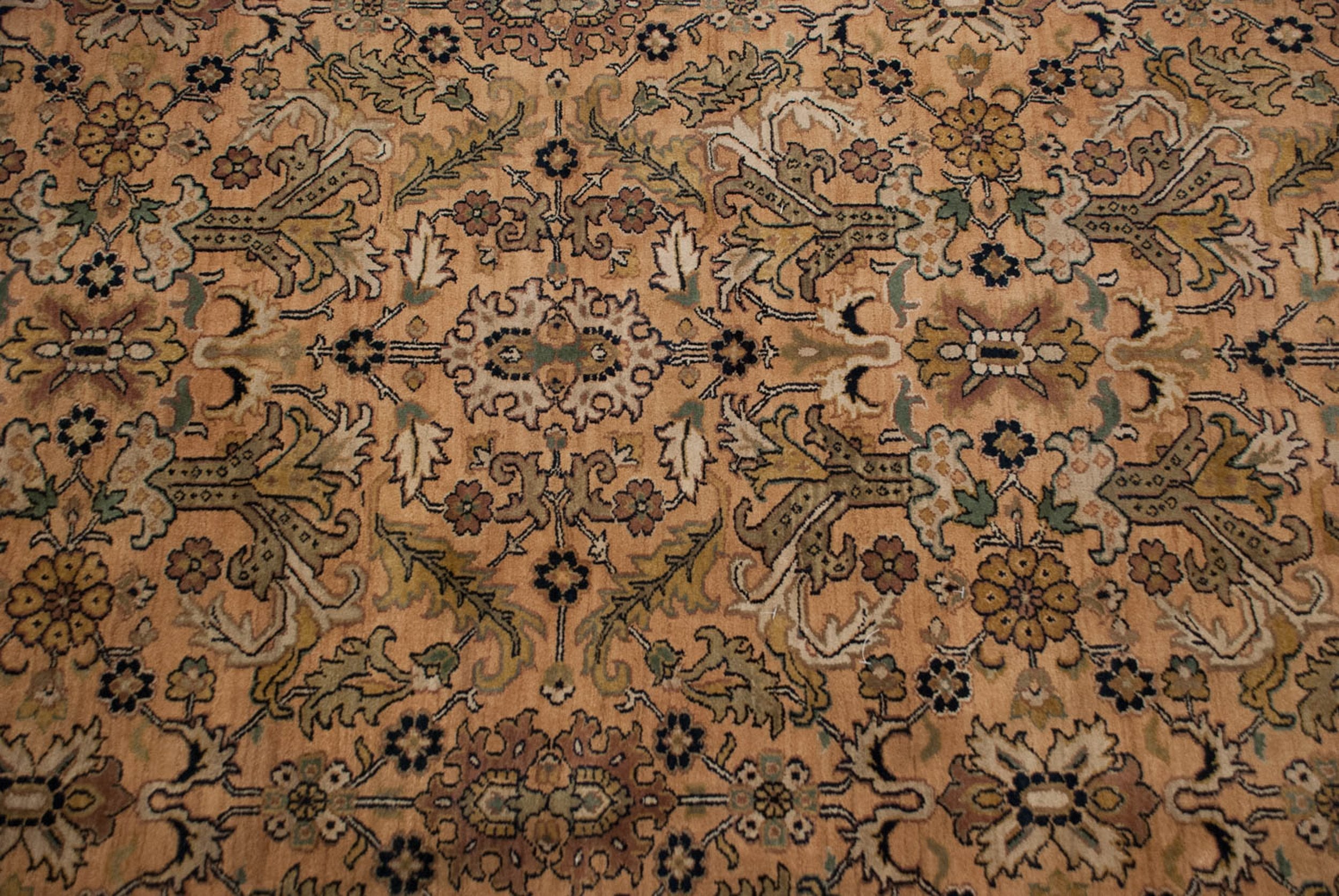 8x10 Vintage Indian Heriz Design Carpet