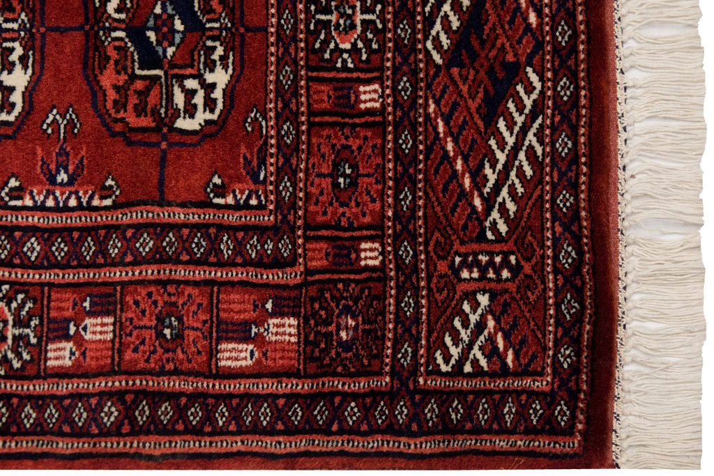 2.5x4 Vintage Fine Bokhara Rug