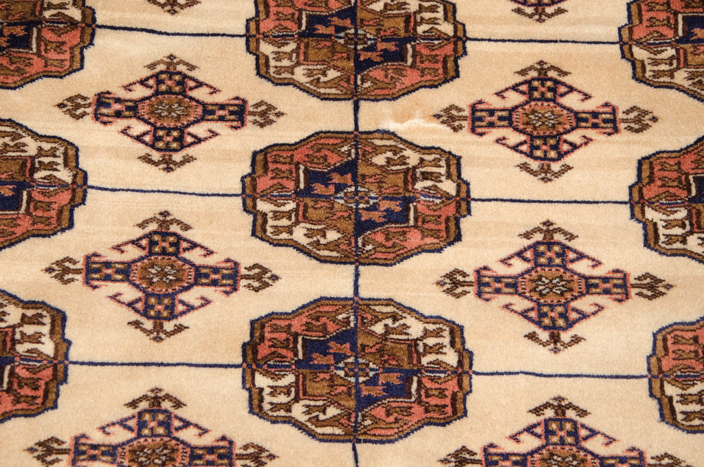 9x12 Vintage Fine Bokhara Carpet