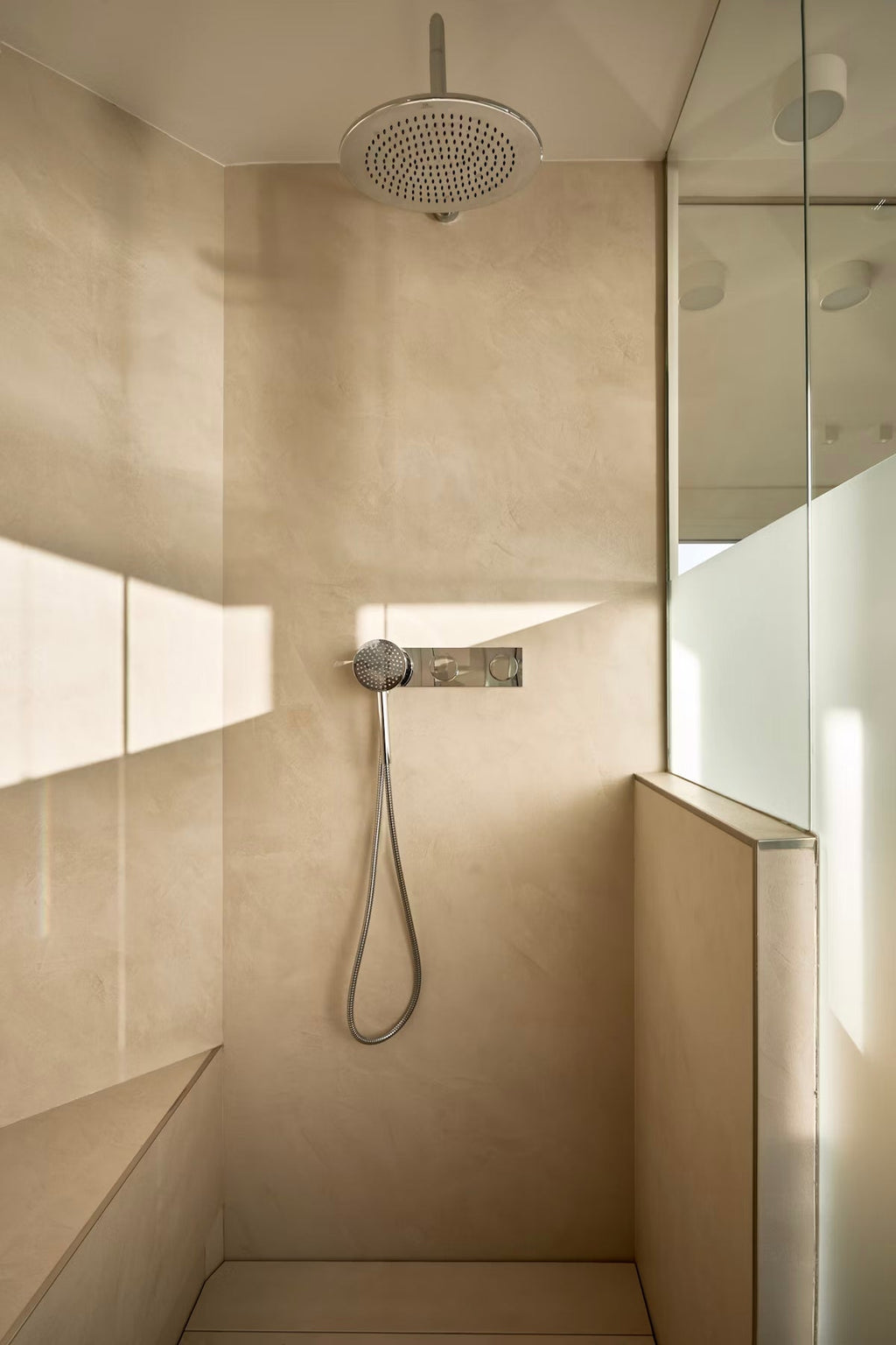 Nacre Dekton