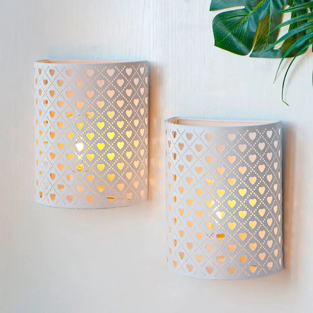 Set of 2 white heart-shaped wall sconce lamps, 8-inch tall, battery operated, by JHY DESIGN