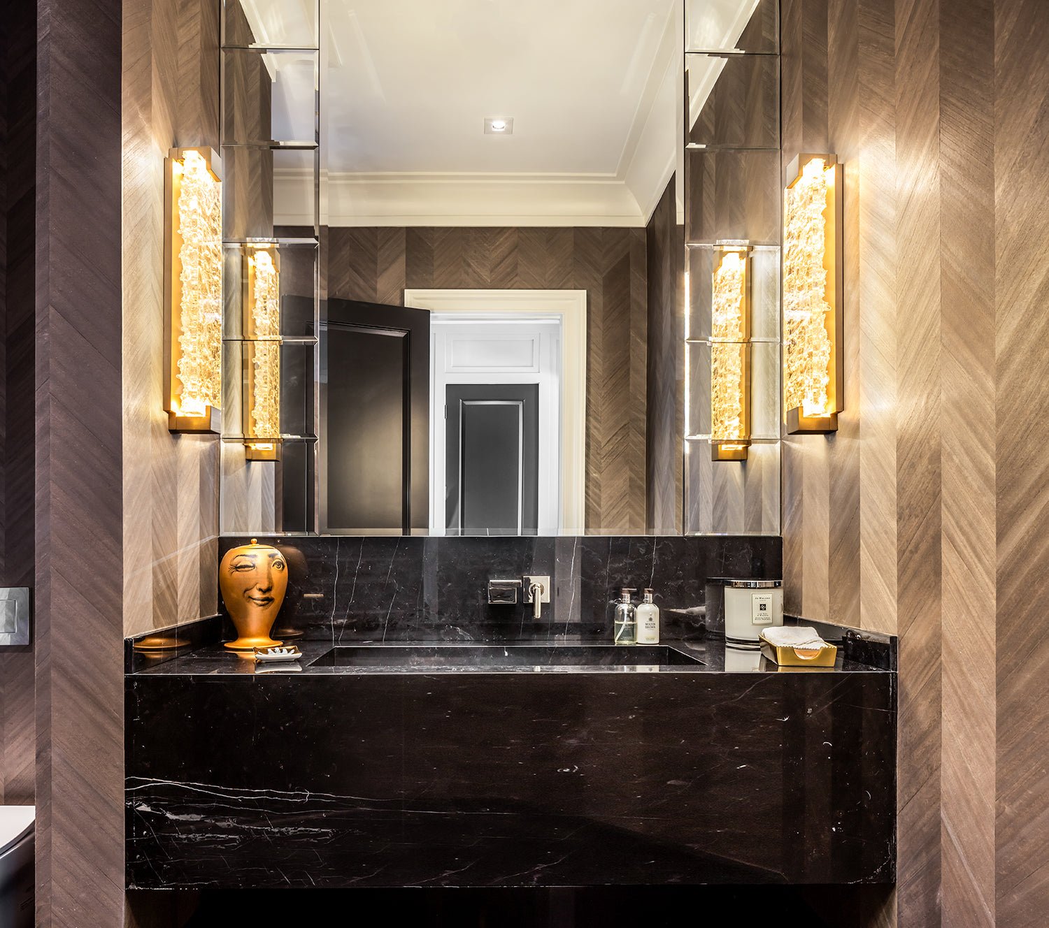 Nero Marquina Extra Marble