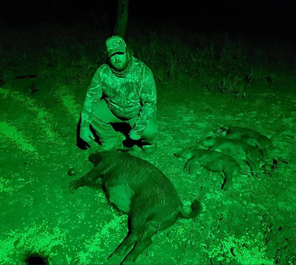 Solar Green Light for Hunting Hogs Deer,Fish light -15,000lumens