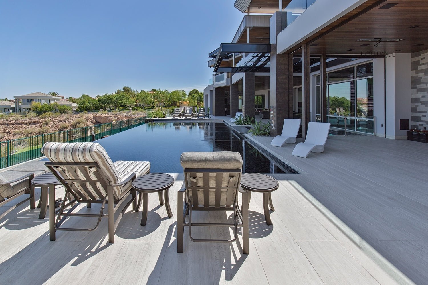 Strata Argentum Neolith
