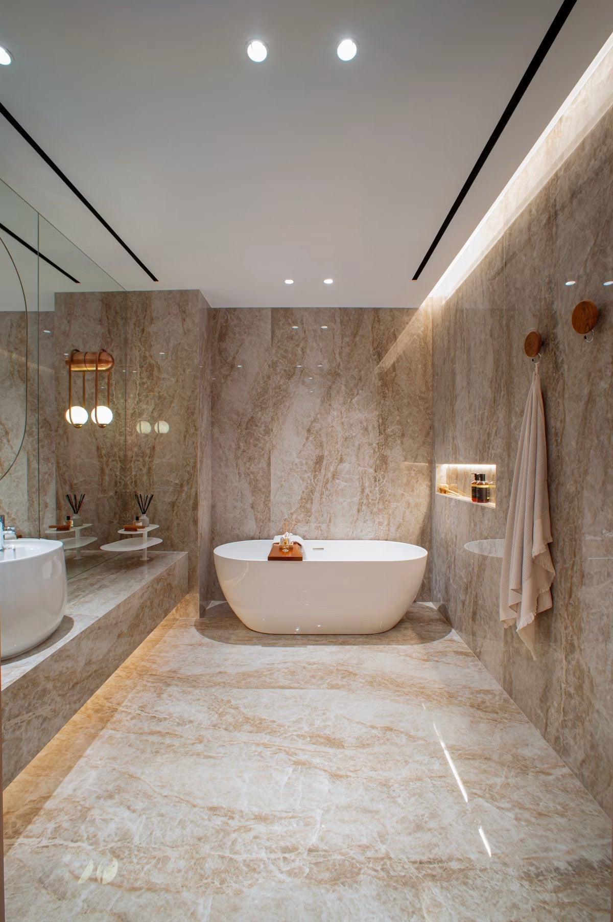 Taga Dekton