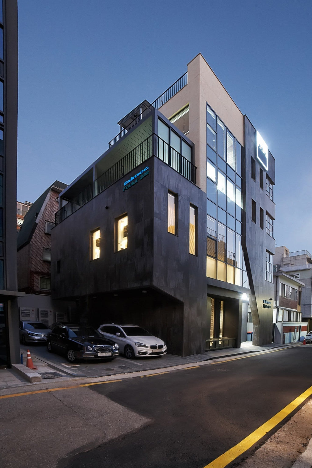 Trilium Dekton